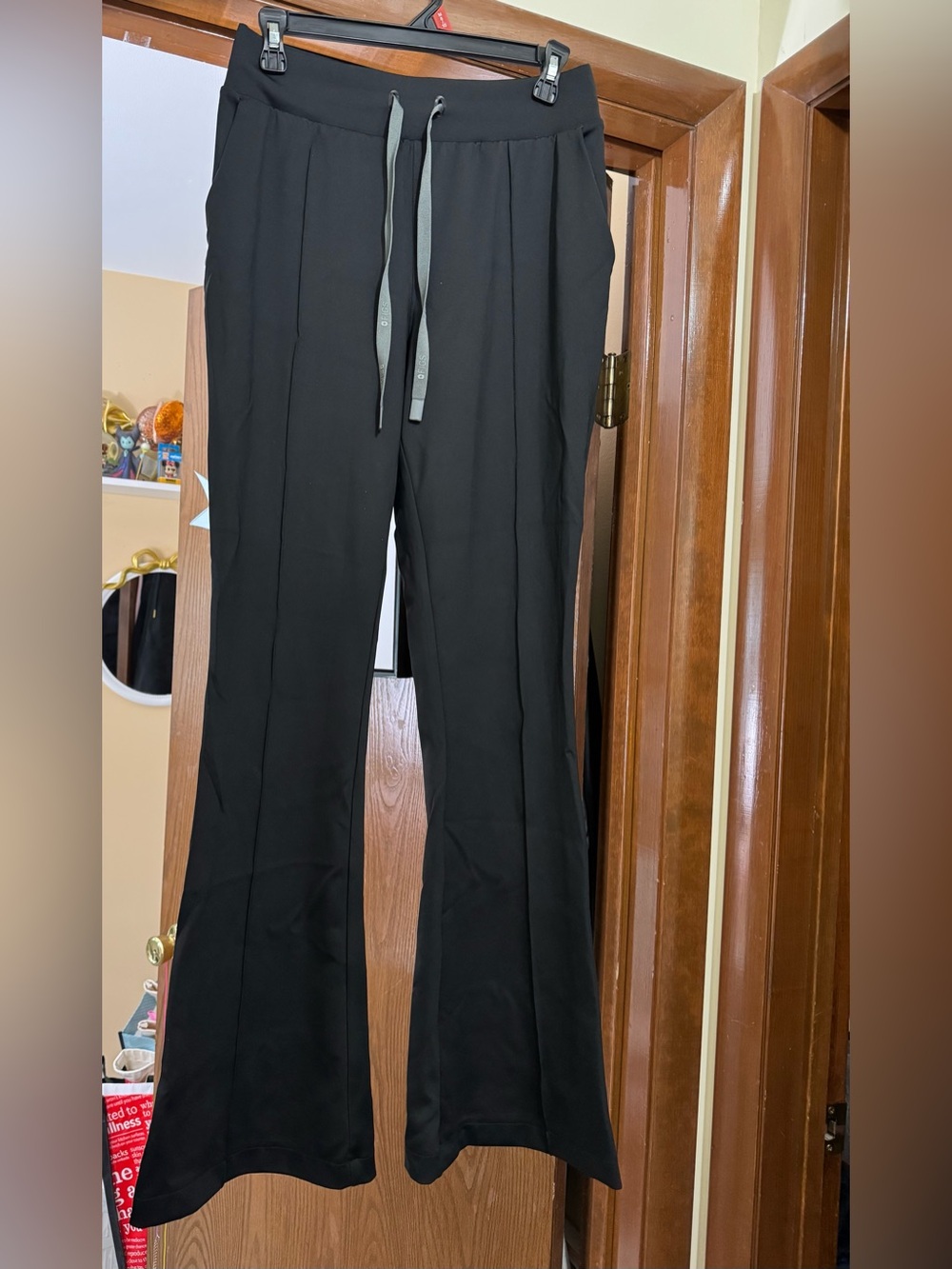 Figs formx Evanston flare scrub pants